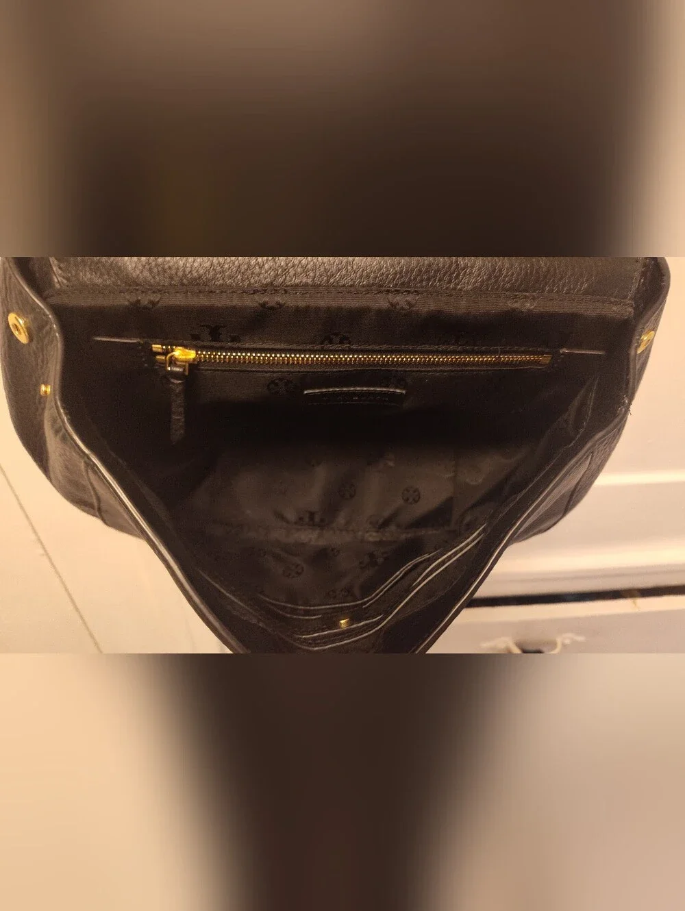 Tory Burch Bryant Black With Gold Chain Strap Purse Shoulder Bag With Dust Bag